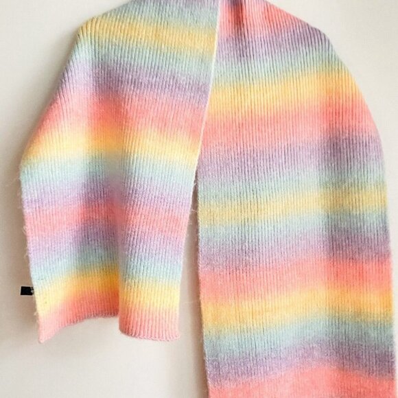 NEW Aqua Bloomingdales Pastel Blue Pink Yellow Thick Winter  Scarf - Picture 3 of 5